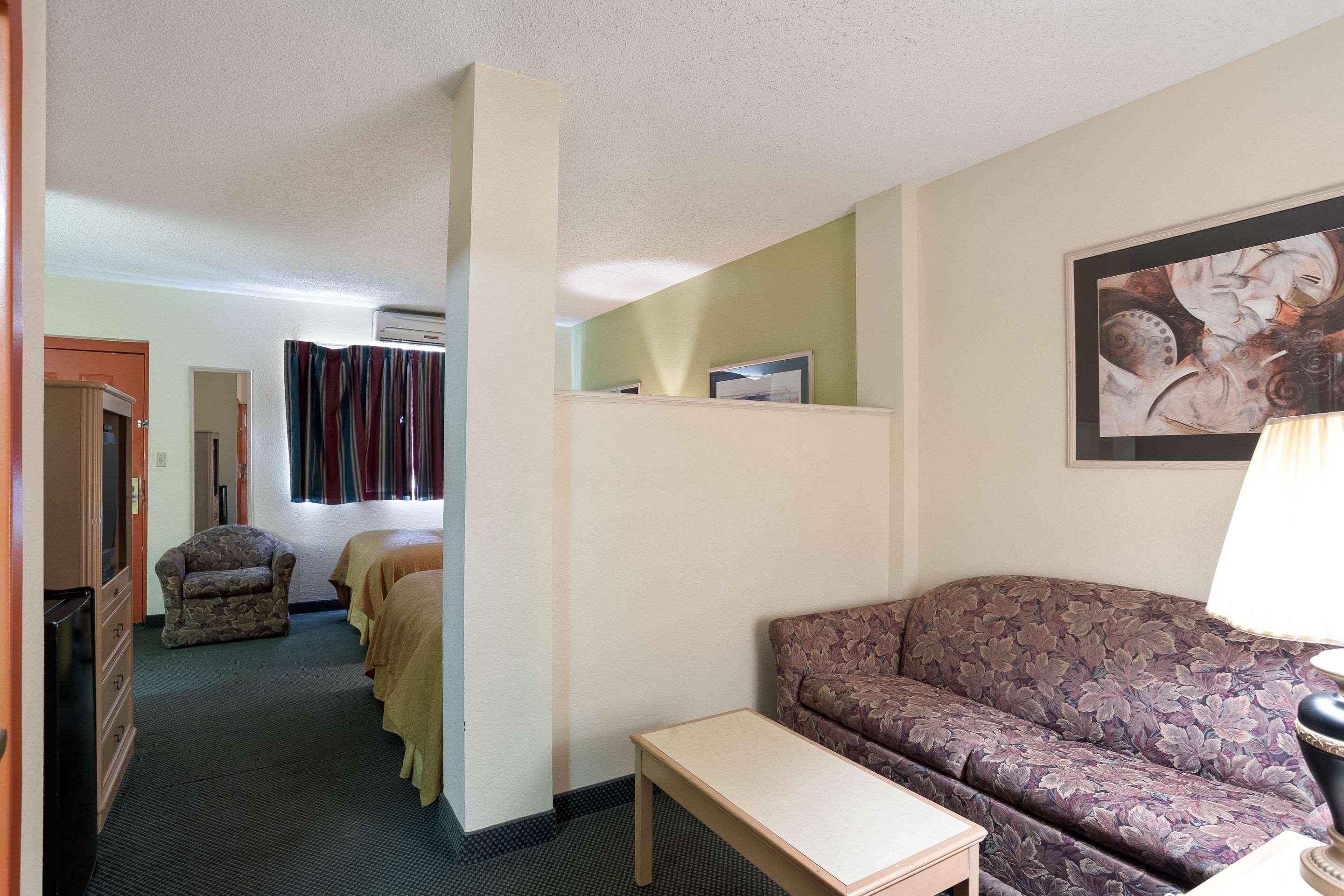 Paragould Quality Inn & Suites מראה חיצוני תמונה
