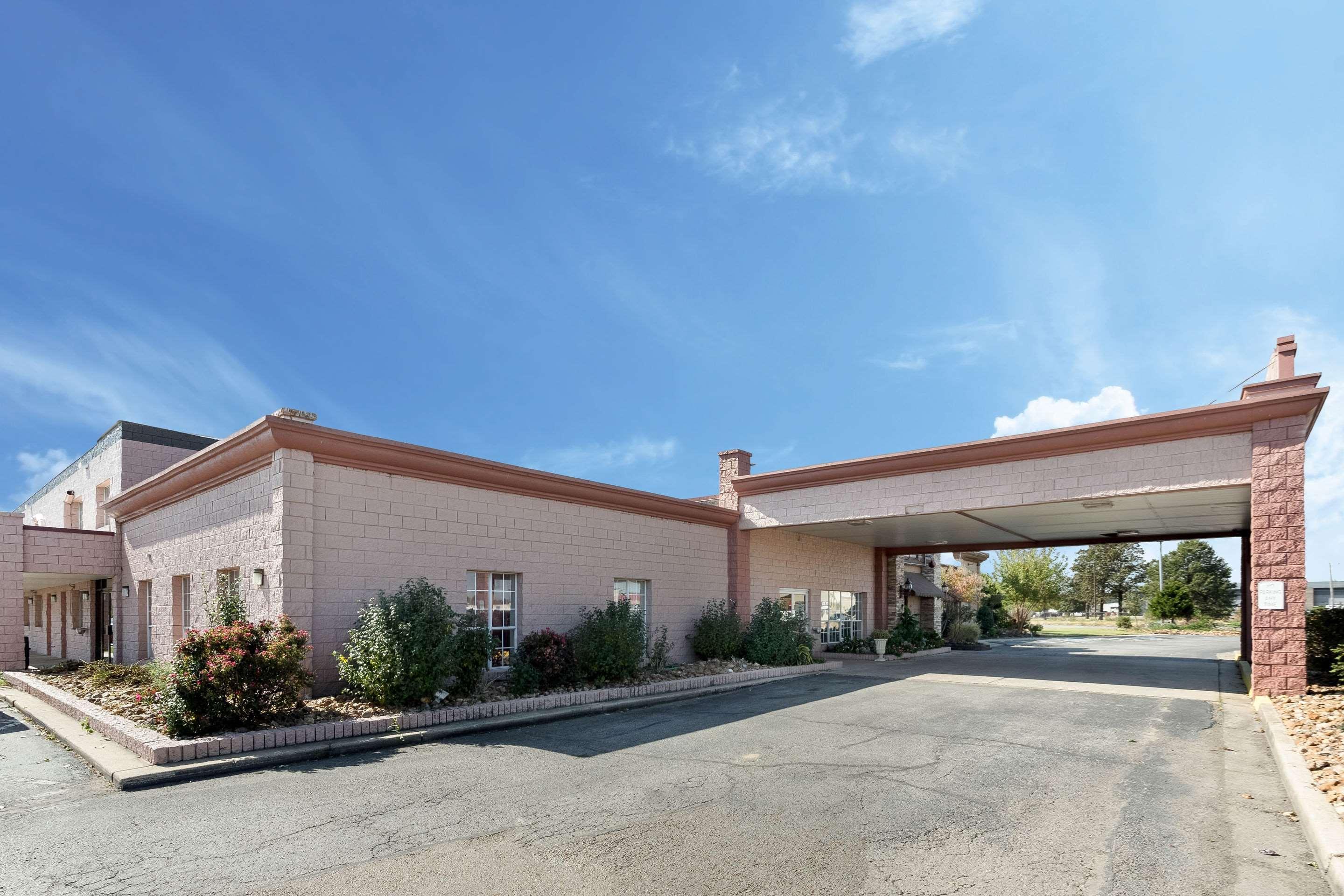 Paragould Quality Inn & Suites מראה חיצוני תמונה