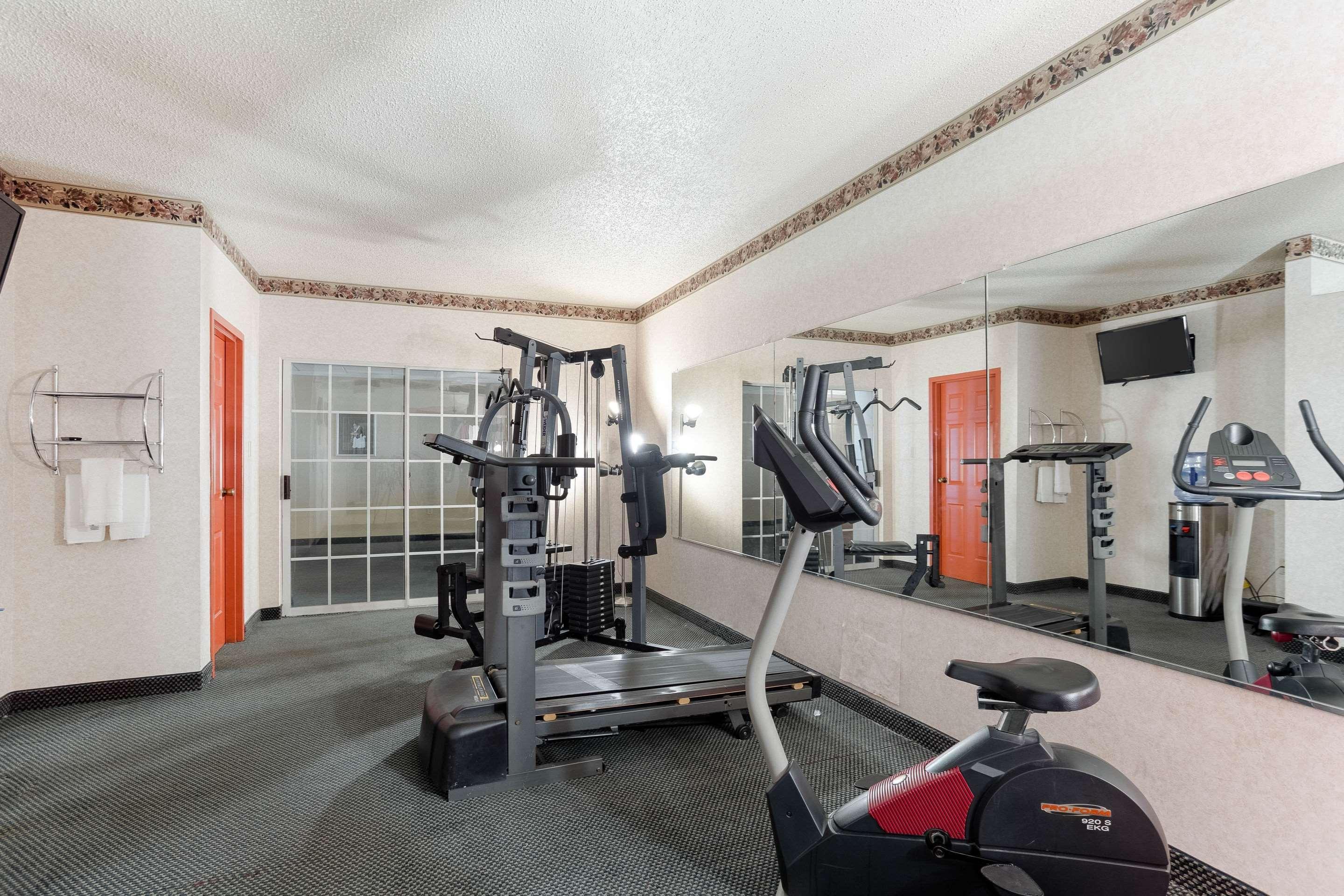 Paragould Quality Inn & Suites מראה חיצוני תמונה