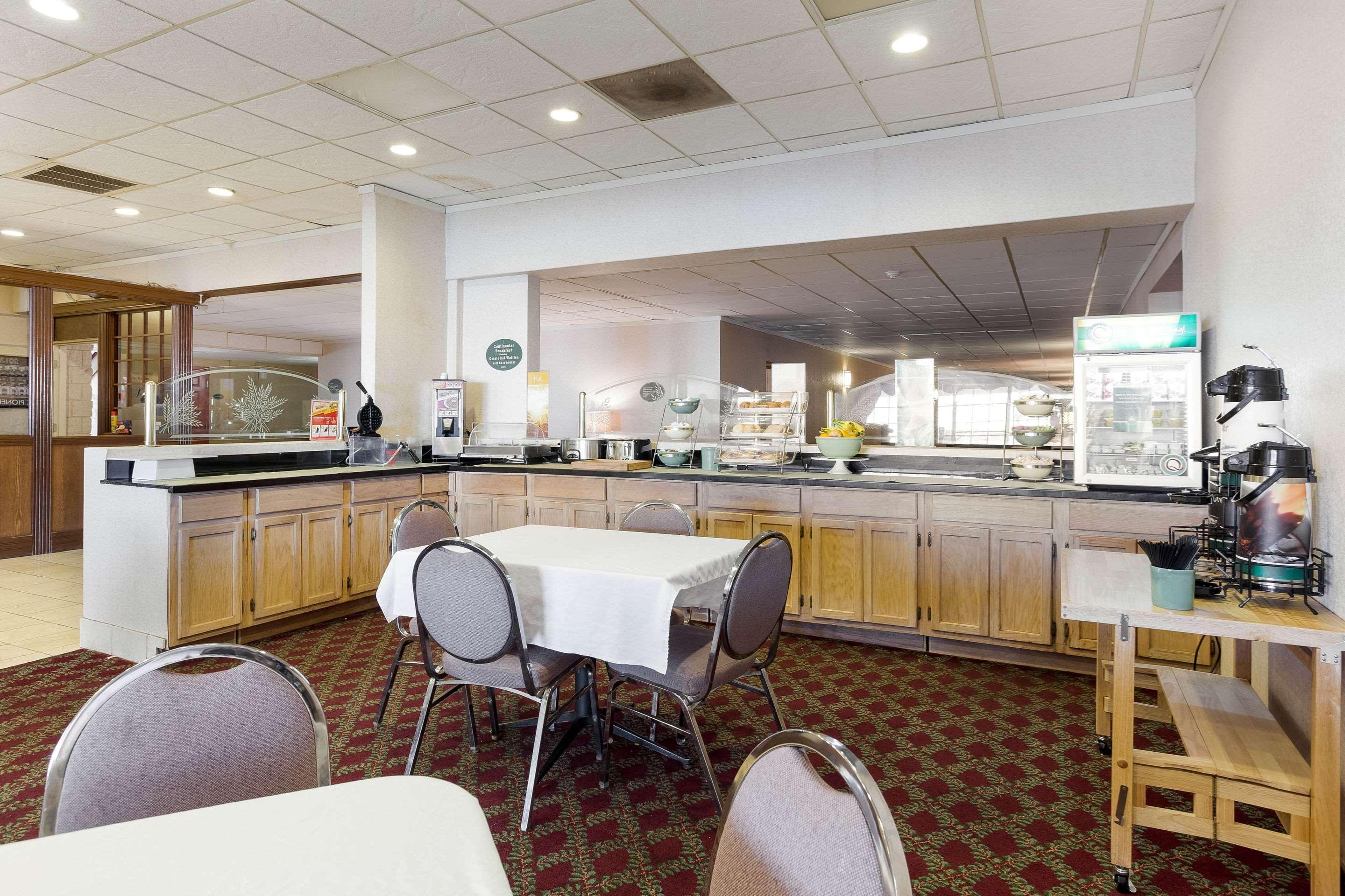Paragould Quality Inn & Suites מראה חיצוני תמונה